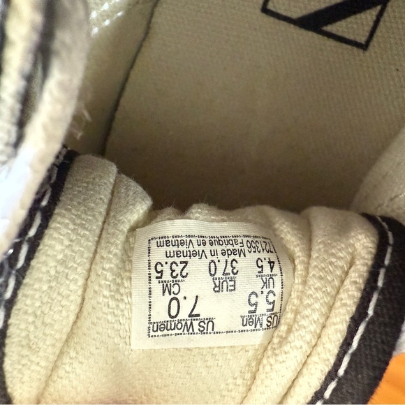 Vans Old Skool Women's Black and White Canvas Sneakers Size 7 - Picture 5 of 6